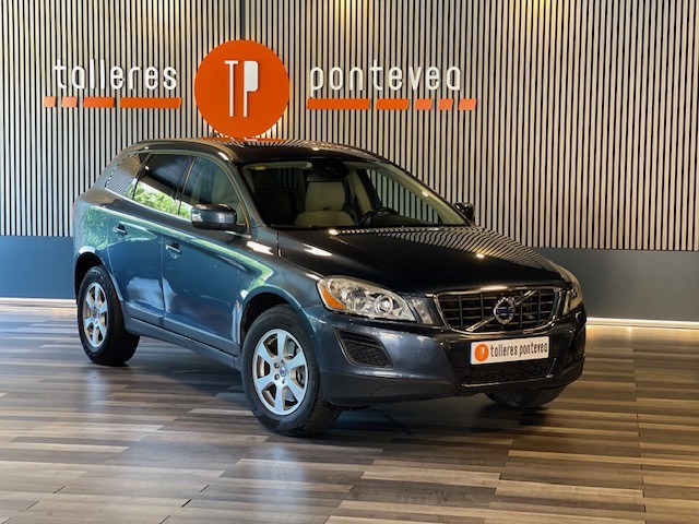 VOLVO XC 60 2.0D 163CV DRIVe MOMENTUM