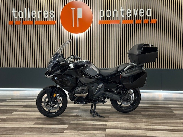 BMW R 1300 RT 146CV
