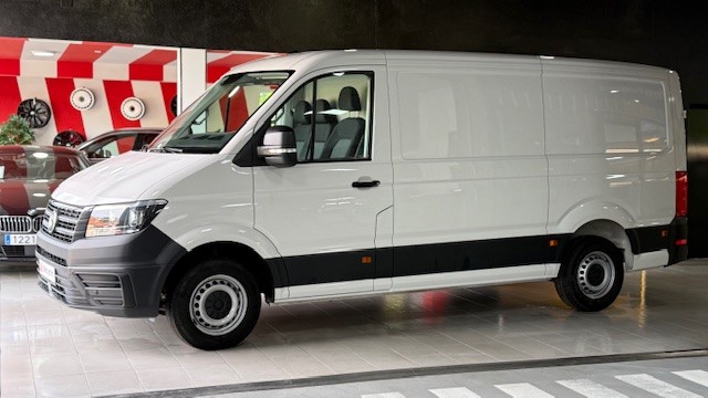VW CRAFTER FG 35  L2H1 2.0TDI 140CV 