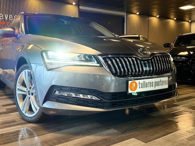 SKODA SUPERB COMBI 2.0TDI 150CV AUto.