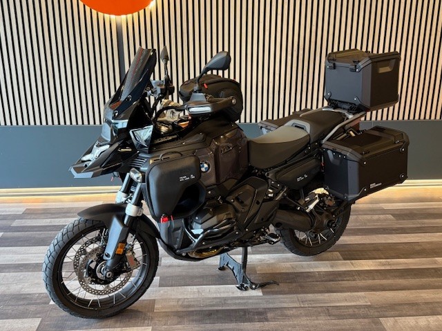 BMW R1300 GS ADVENTURE TRIPLEBLACK