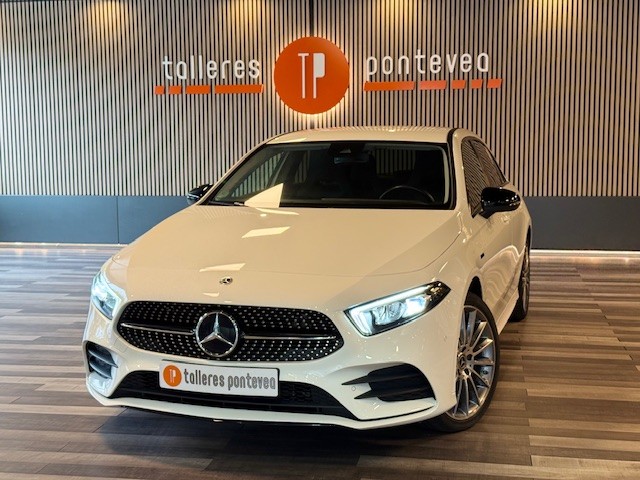 MERCEDES CLASE A 250e AMG LINE 1.3i hibrido Enchufable  218CV 8G-DCT