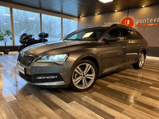 SKODA SUPERB COMBI 2.0TDI 150CV AUto.