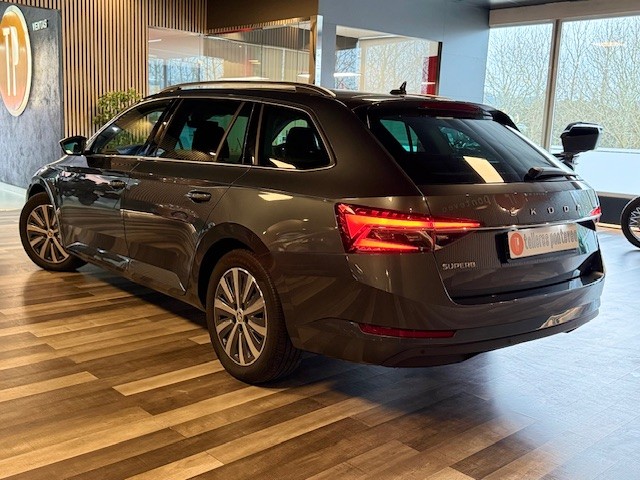 SKODA SUPERB COMBI 2.0TDI DSG 200CV STYLE 
