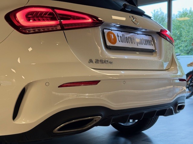 MERCEDES CLASE A 250e AMG LINE 1.3i hibrido Enchufable  218CV 8G-DCT