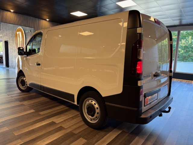 RENAULT TRAFIC FURGON L1H1 2.0 dci 131Cv