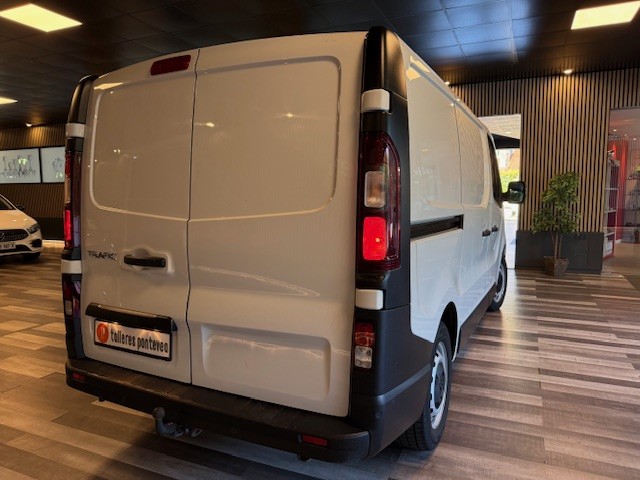 RENAULT TRAFIC FURGON L1H1 2.0 dci 131Cv