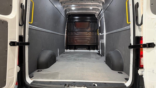 VOLKSWAGEN CRAFTER FG 35 L4H2 2.0TDI 140CV