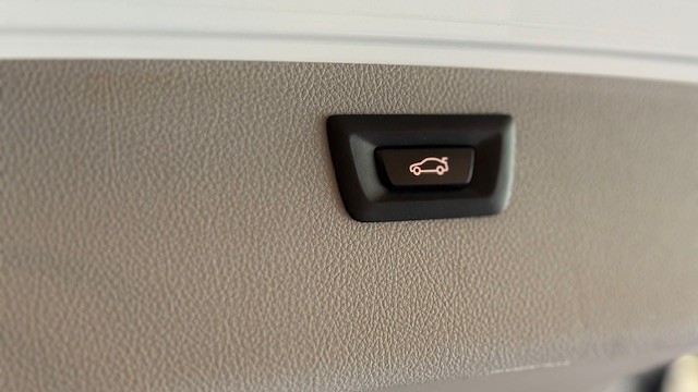 BMW 318D TOURING 2.0D 142CV 