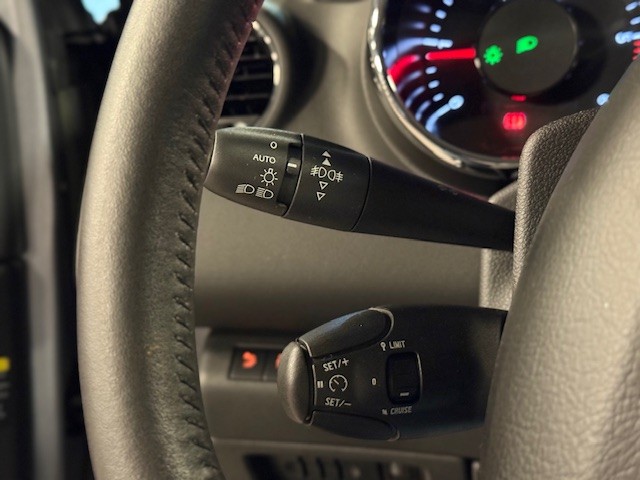 PEUGEOT 5008 1.6 HDI 120CV STYLE 7plazas