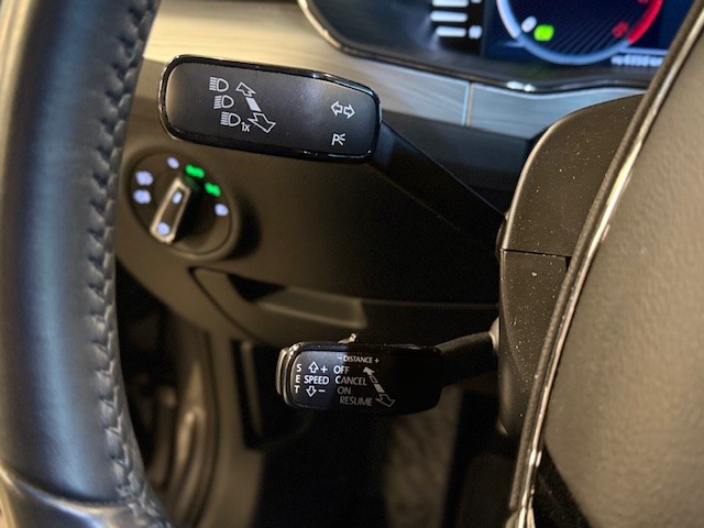 SKODA SUPERB COMBI 2.0TDI 150CV AUto.