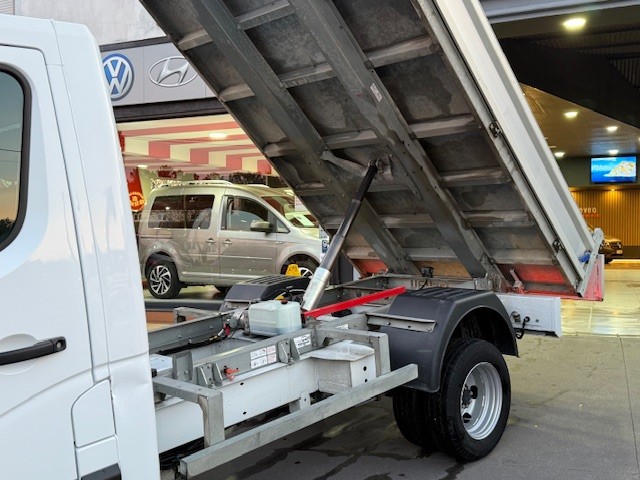 RENAULT MASTER CAJA CAMION L2 BASCULANTE 3.500KG 2.3DCI 130CV