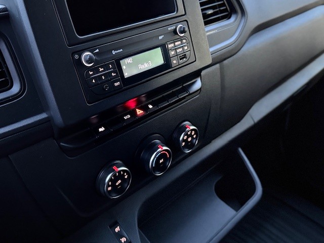 RENAULT MASTER FURGON L1H2 2.3 DCI 135CV 