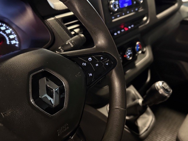 RENAULT TRAFIC FURGN L2H1 2.0DCI 131CV 