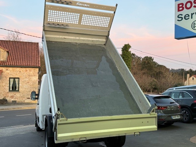 RENAULT MASTER CAJA CAMION L2 BASCULANTE 3.500KG 2.3DCI 130CV