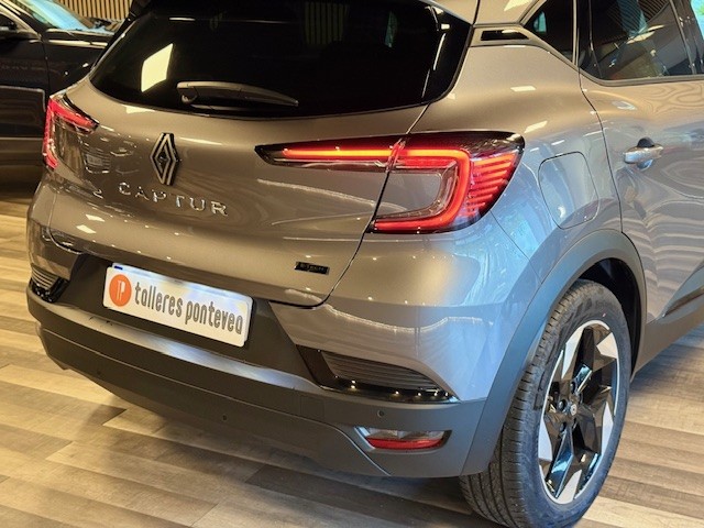 RENAULT CAPTUR 1.6 FULL HYBRID 145CV E-TECH EVOLUTION 