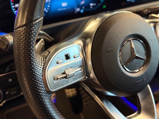 MERCEDES CLASE A 250e AMG LINE 1.3i hibrido Enchufable  218CV 8G-DCT