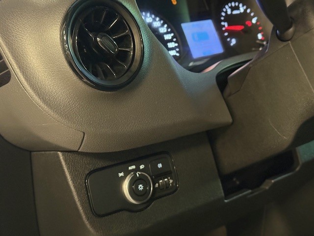 MERCEDES SPRINTER 211 KOMPAKT 2.2 CDI 114CV 