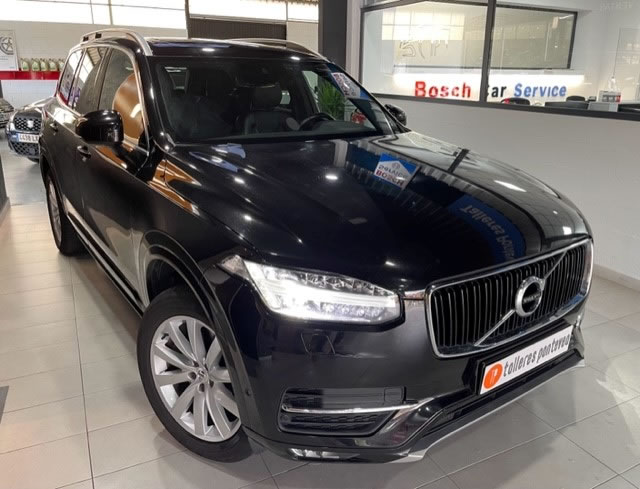 VOLVO XC90 D5 2.0D 235CV AWD MOMENTUM