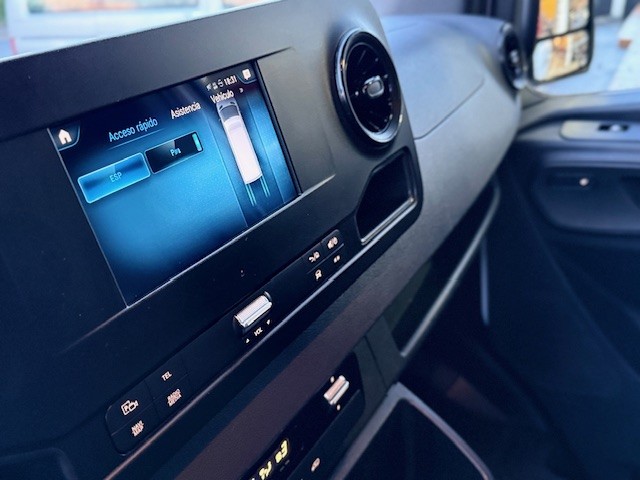 MERCEDES SPRINTER 317 FG L2H2 2.0CDI 170 MANUAL 