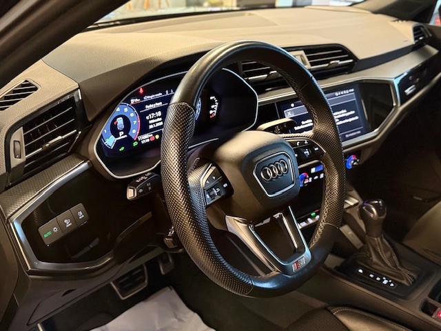 AUDI Q3 SPORTBACK 45 TFSI E STRONIC  1.4 TFSI 245CV HYBRID-ENCHUFABLE 