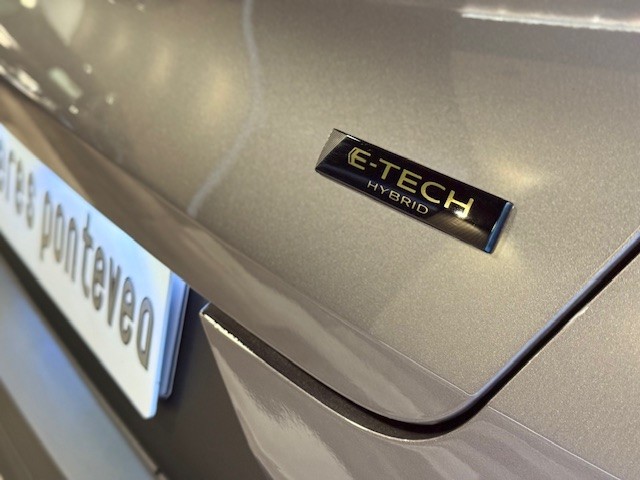RENAULT CAPTUR 1.6 FULL HYBRID 145CV E-TECH EVOLUTION 