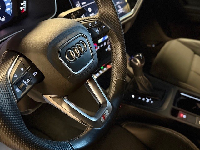 AUDI Q3 SPORTBACK 45 TFSI E STRONIC  1.4 TFSI 245CV HYBRID-ENCHUFABLE 