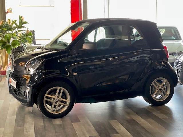 SMART FORTWO 100% ELECTRICO 82CV COUPE.EQ