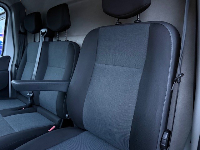 RENAULT MASTER FURGON L1H2 2.3 DCI 135CV 