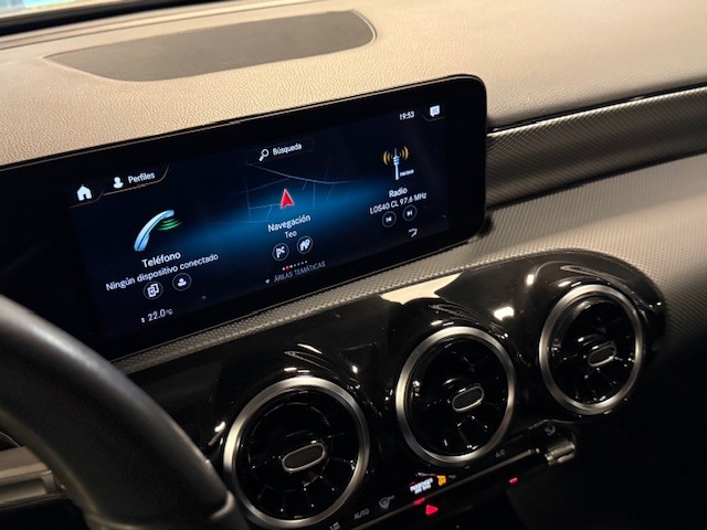 MERCEDES CLASE A 200 SEDAN 7G-DCT 163CV PROGRESSIVE