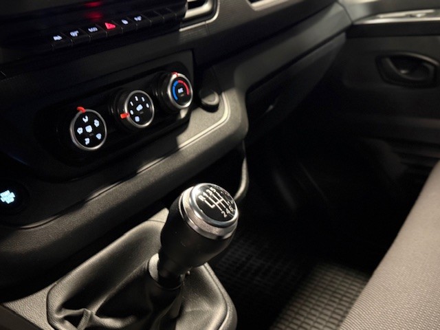 RENAULT TRAFIC FURGN L2H1 2.0DCI 131CV 