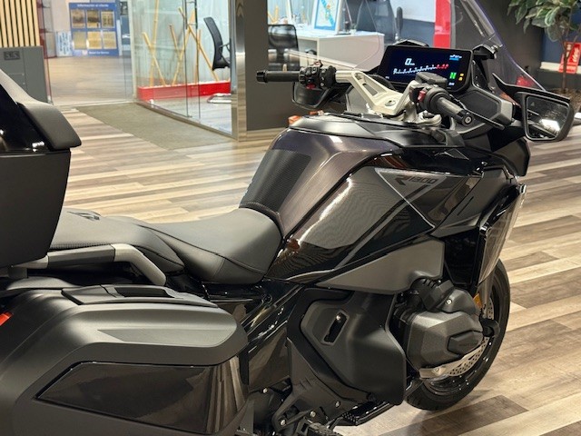BMW R 1300 RT 146CV