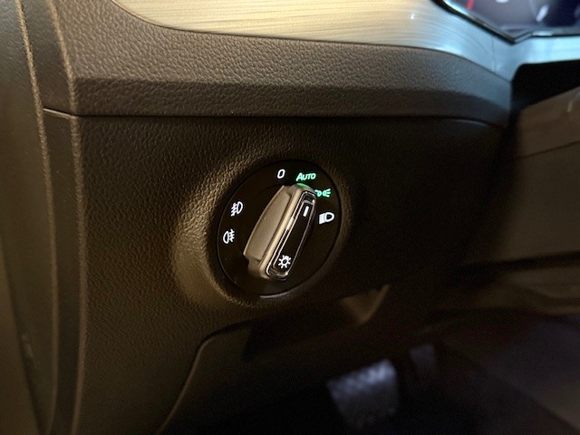 SKODA SUPERB COMBI 2.0TDI 150CV AUto.