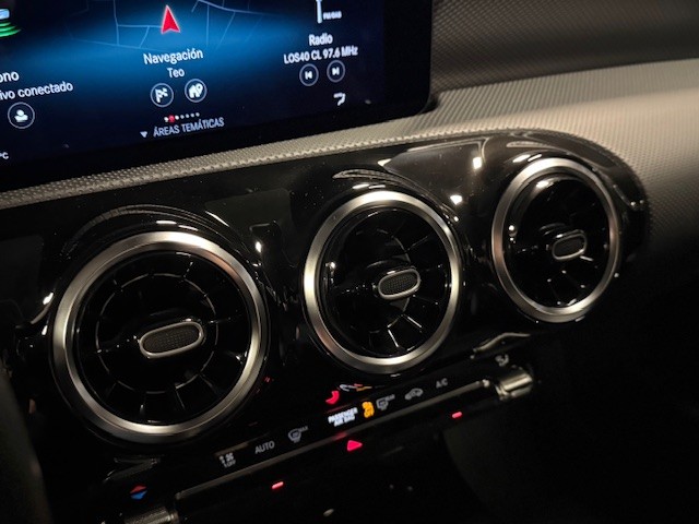 MERCEDES CLASE A 200 SEDAN 7G-DCT 163CV PROGRESSIVE