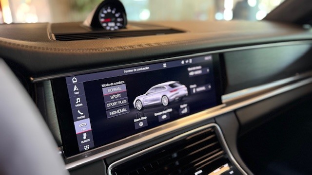 PORSCHE PANAMERA GTS SPORT TURISMO 4.0i 460CV