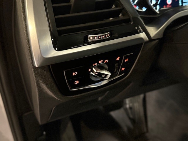 BMW X3 XDrive 30i 2.0i 251CV