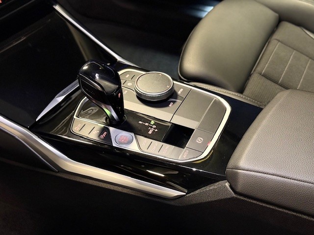 BMW SERIE 3 320i 184CV AUTO 