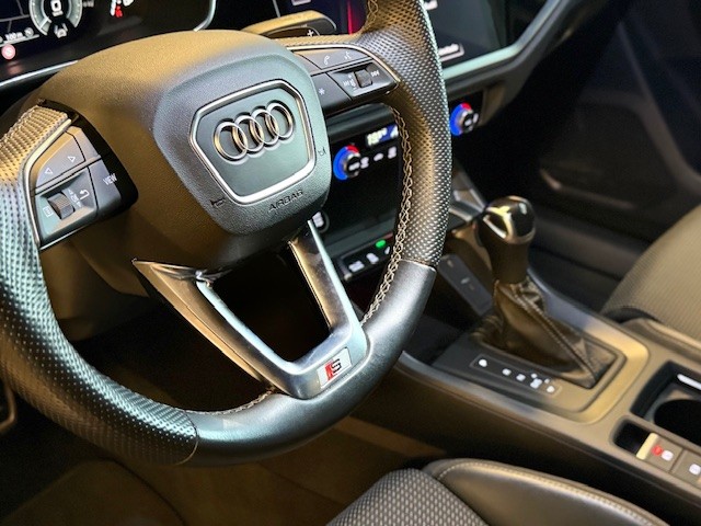 AUDI Q3 SPORTBACK 45TFSI E S-TRONIC  1.4 TFSI 245CV HYBRID-ENCHUFABLE 