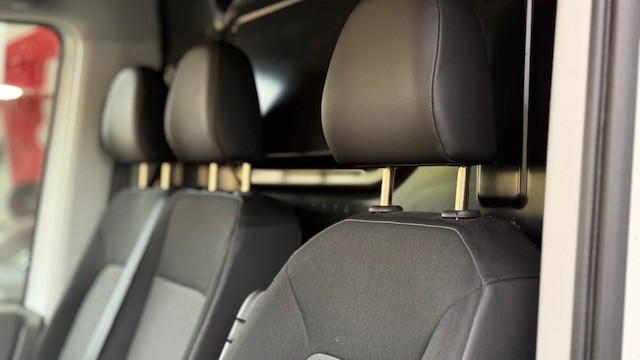 VOLKSWAGEN CRAFTER FG 35 L4H2 2.0TDI 140CV