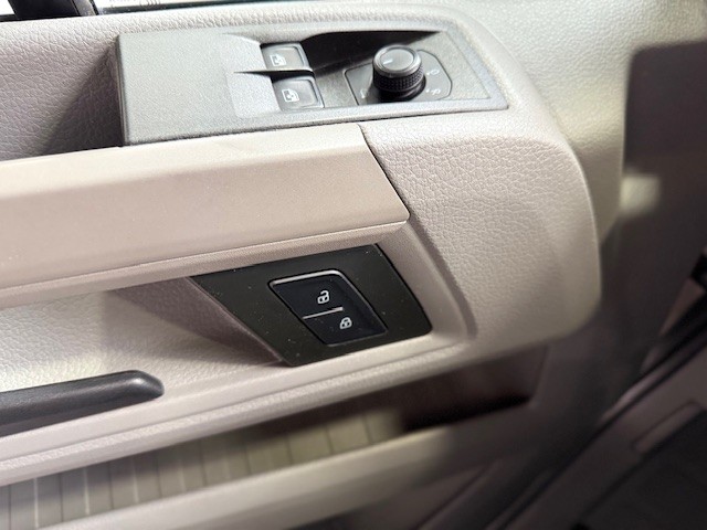 VOLKSWAGEN CRAFTER 35 FG L2H2  2.0TDI 140CV 