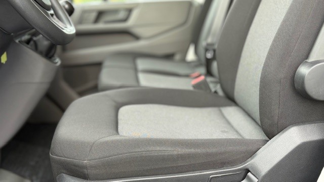 VW CRAFTER FG 35  L2H1 2.0TDI 140CV 