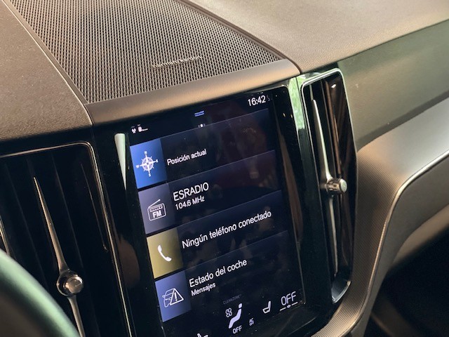 VOLVO XC60 2.0i T6 340CV AWD HIBRIDO/ENCHUFABLE  R-DESING