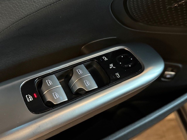 MERCEDES CLASE C 300e 9G-TRONIC 313CV  AVANTGARDE ADVANCE 