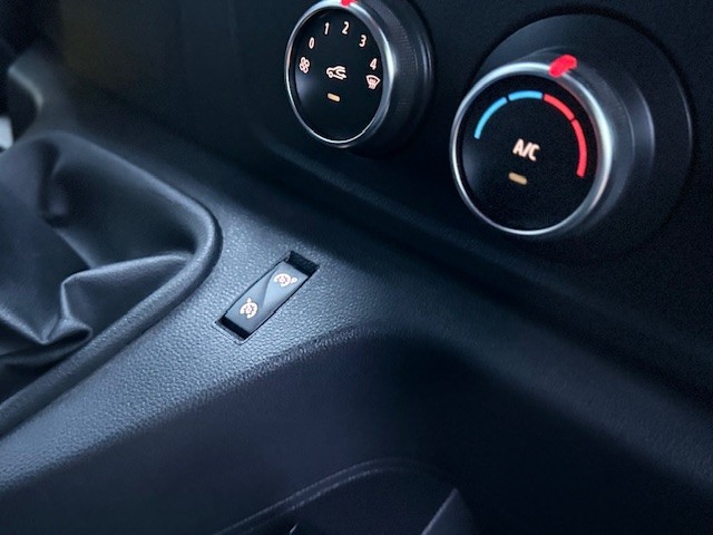 RENAULT MASTER FURGON L1H2 2.3 DCI 135CV 