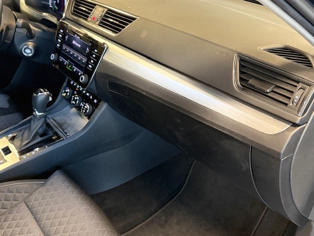 SKODA SUPERB COMBI 2.0TDI 150CV AUto.