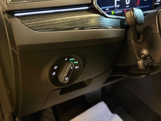 SKODA SUPERB COMBI 2.0TDI DSG 200CV STYLE 