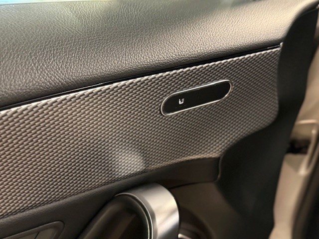 MERCEDES CLASE A 200 SEDAN 7G-DCT 163CV PROGRESSIVE