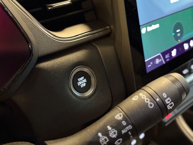 RENAULT CAPTUR 1.6 FULL HYBRID 145CV E-TECH EVOLUTION 