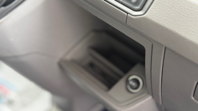 VW CRAFTER FG 35  L2H1 2.0TDI 140CV 