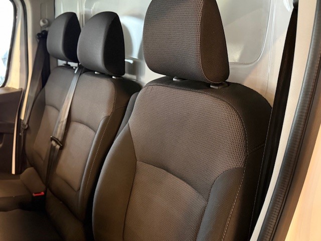 RENAULT TRAFIC FGL2H1 2.0DCI 131CV 